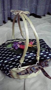 ファイル名: 2010110122060001.jpg
ファイルサイズ: 15.77KB 197(W)×350(H) 15.77