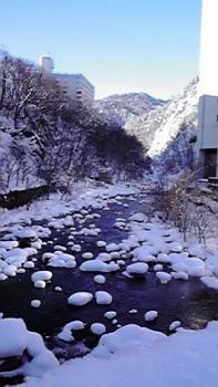 197(W)×350(H) 16.09