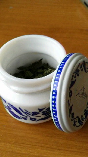 180(W)×320(H) 28.06