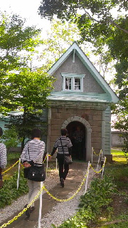 180(W)×320(H) 51.34