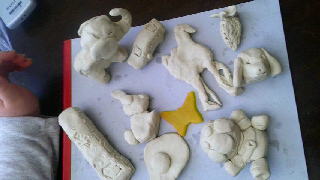 320(W)×180(H) 12.54