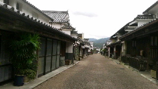 320(W)×180(H) 29.39