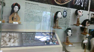 320(W)×180(H) 35.71